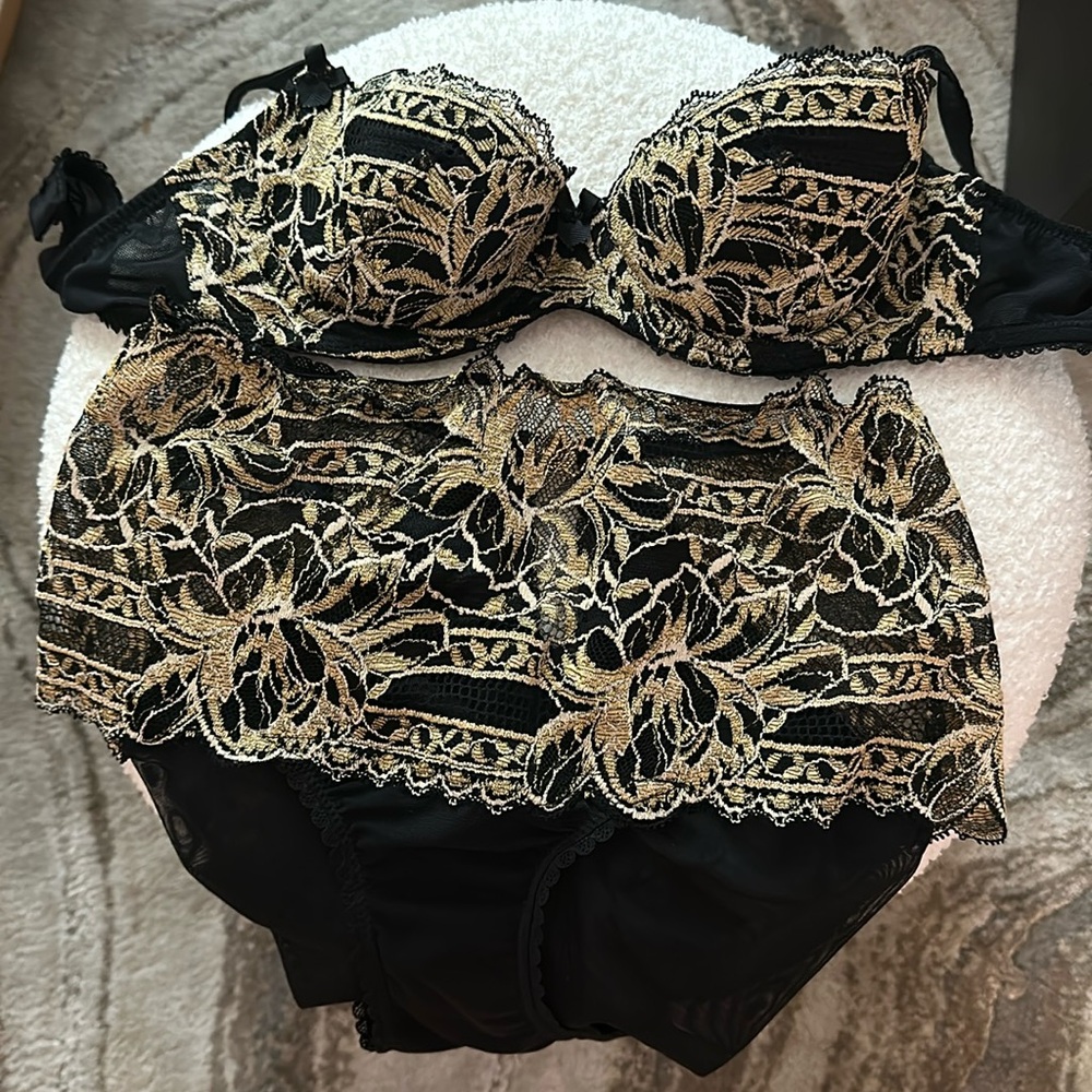 Lingerie set